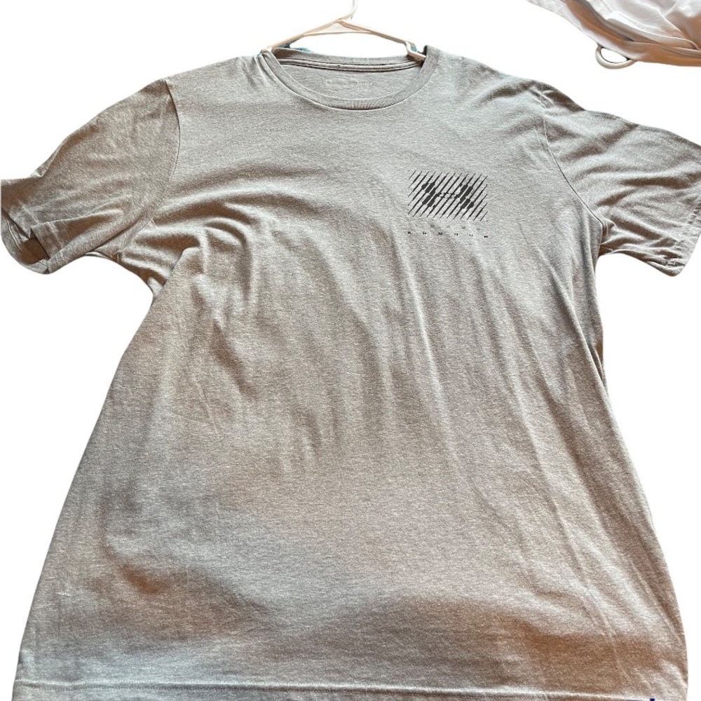 Under Armour Tee